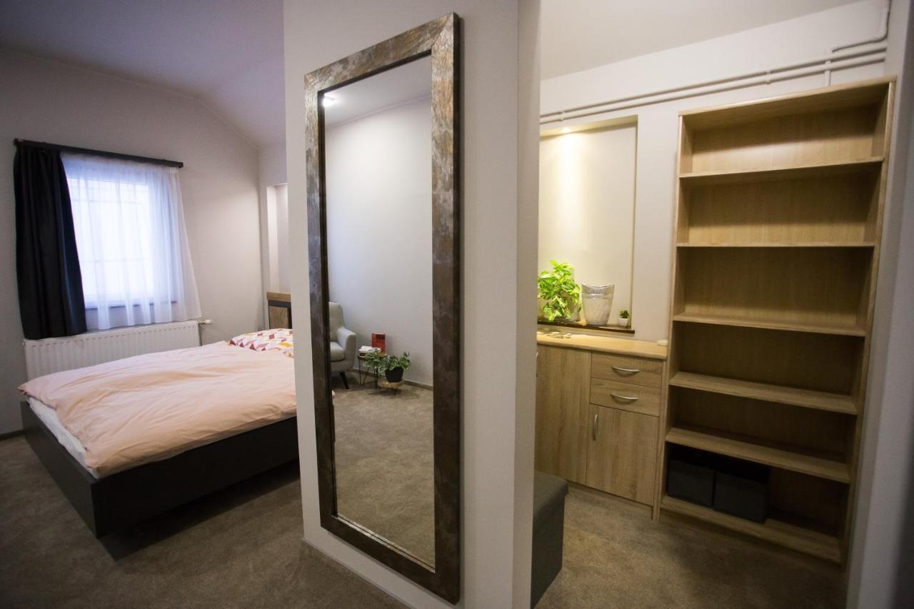 Kikelet Apartman Apartment Szombathely Bagian luar foto