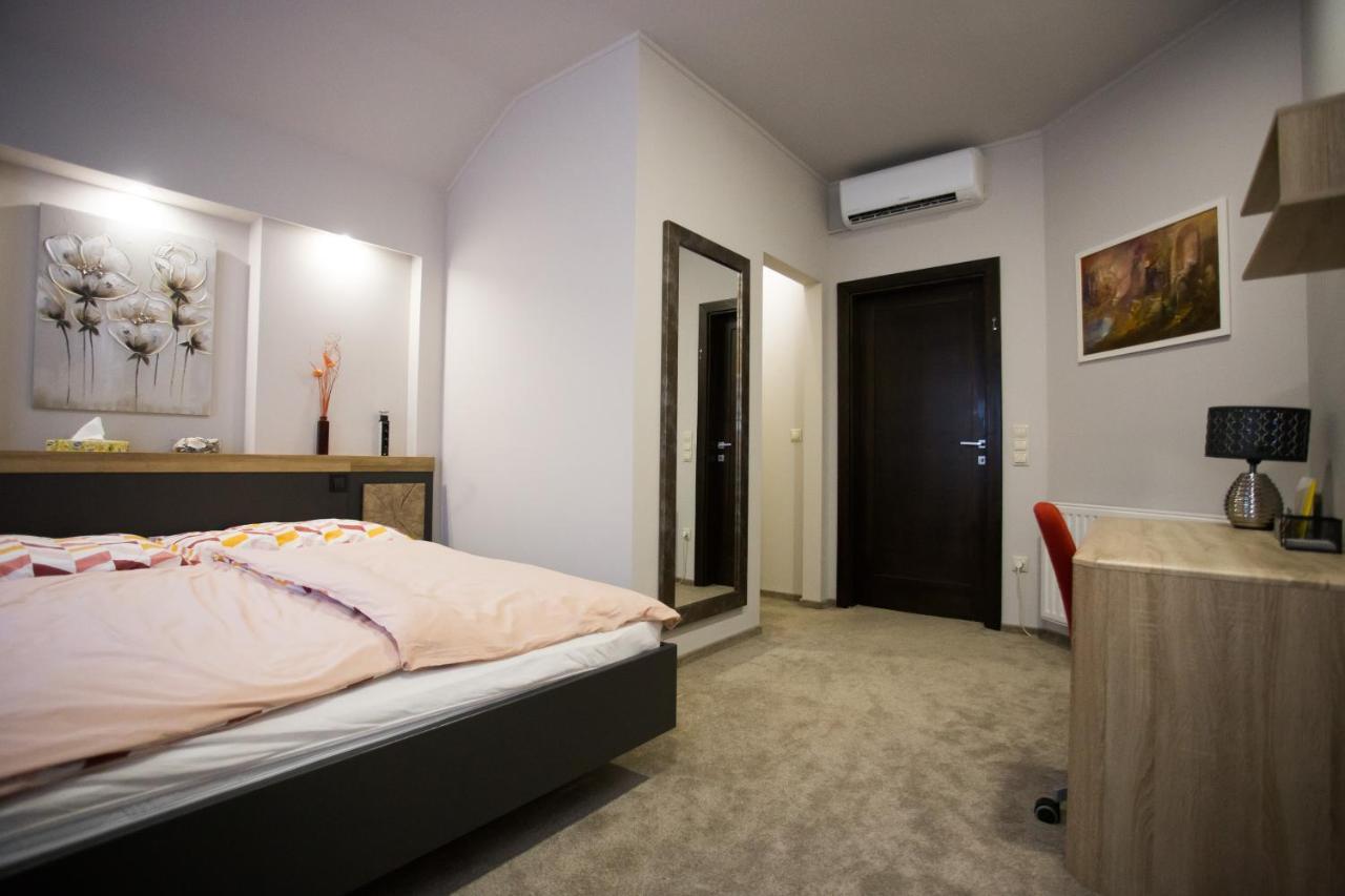 Kikelet Apartman Apartment Szombathely Bagian luar foto