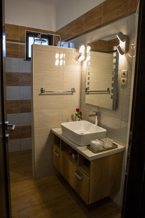 Kikelet Apartman Apartment Szombathely Bagian luar foto